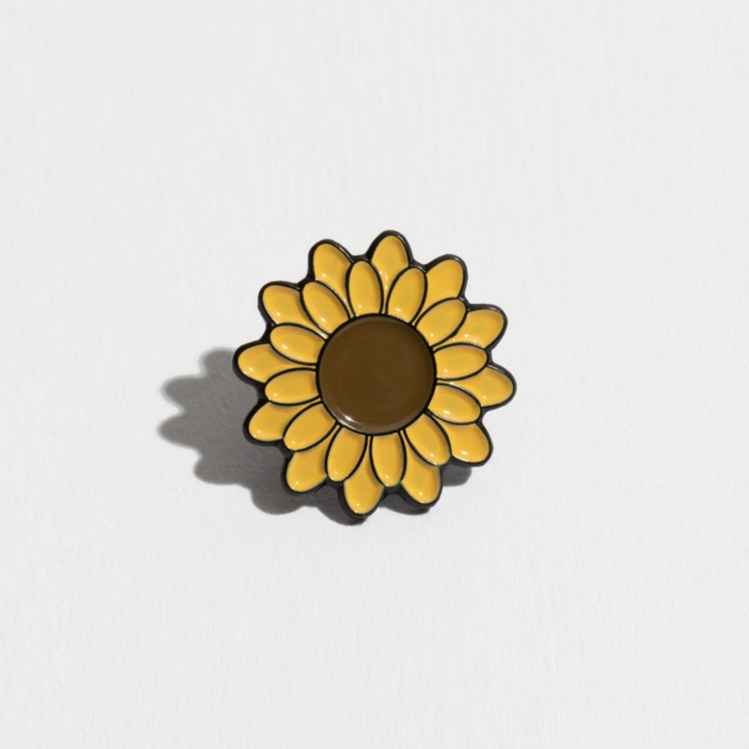 YELLOW SUNFLOWER | ENAMEL PIN