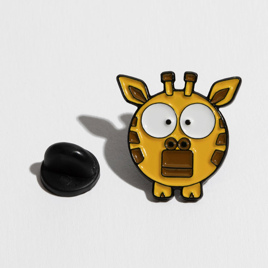 THE GIRAFFE | ENAMEL PIN